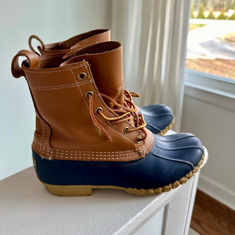 Women’s Size 7 L.L. Bean Duck Boots